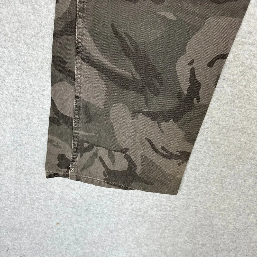 Wrangler Mens Camo Cargo Pants Straight Leg Distressed Camouflage Workwear Brown